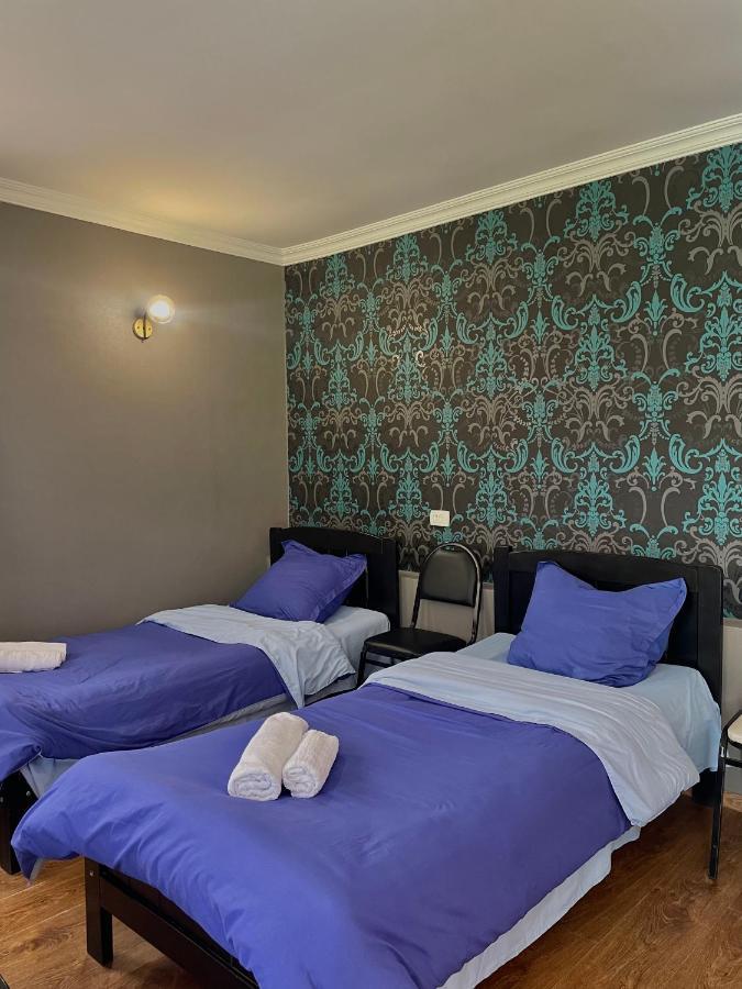 Piligrim Kazbegi Hotel Екстериор снимка