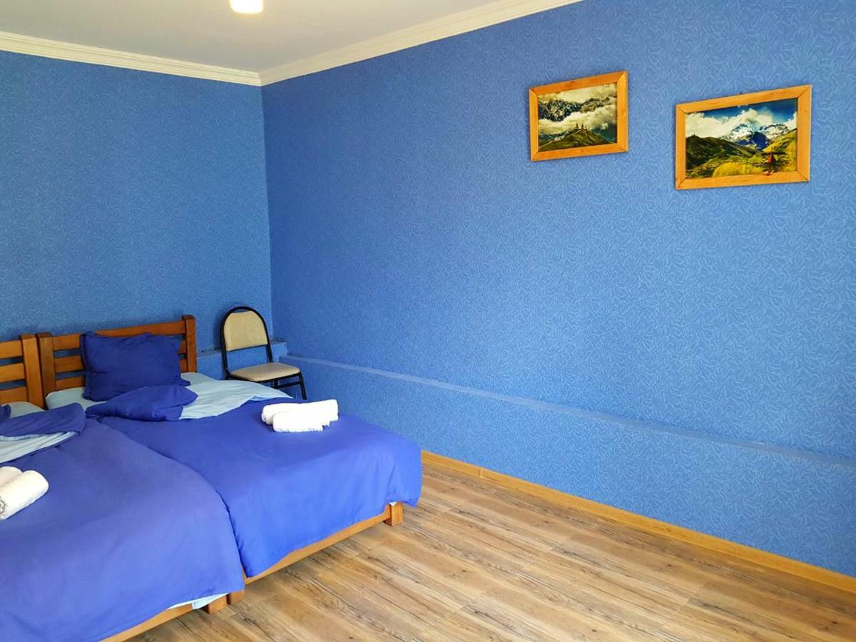 Piligrim Kazbegi Hotel Екстериор снимка
